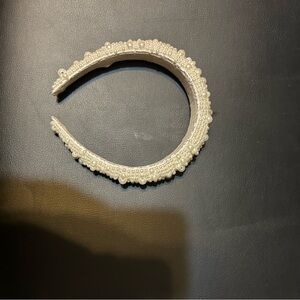 Source Unknown Pearl-Studded Cream Headband